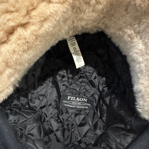 New WOT Filson Double Mackinaw Red and Black Wool Hat - Picture 6 of 8